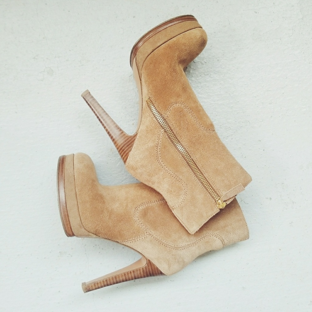 NINE WEST Suede Booties